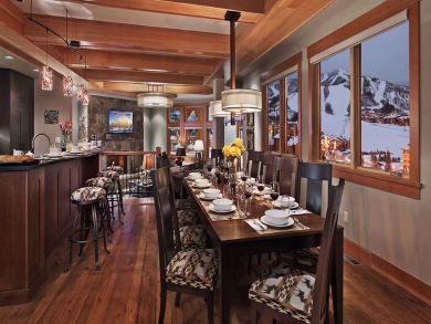 Eight Bedrooms Luxury Rental Home in Steamboat Springs
